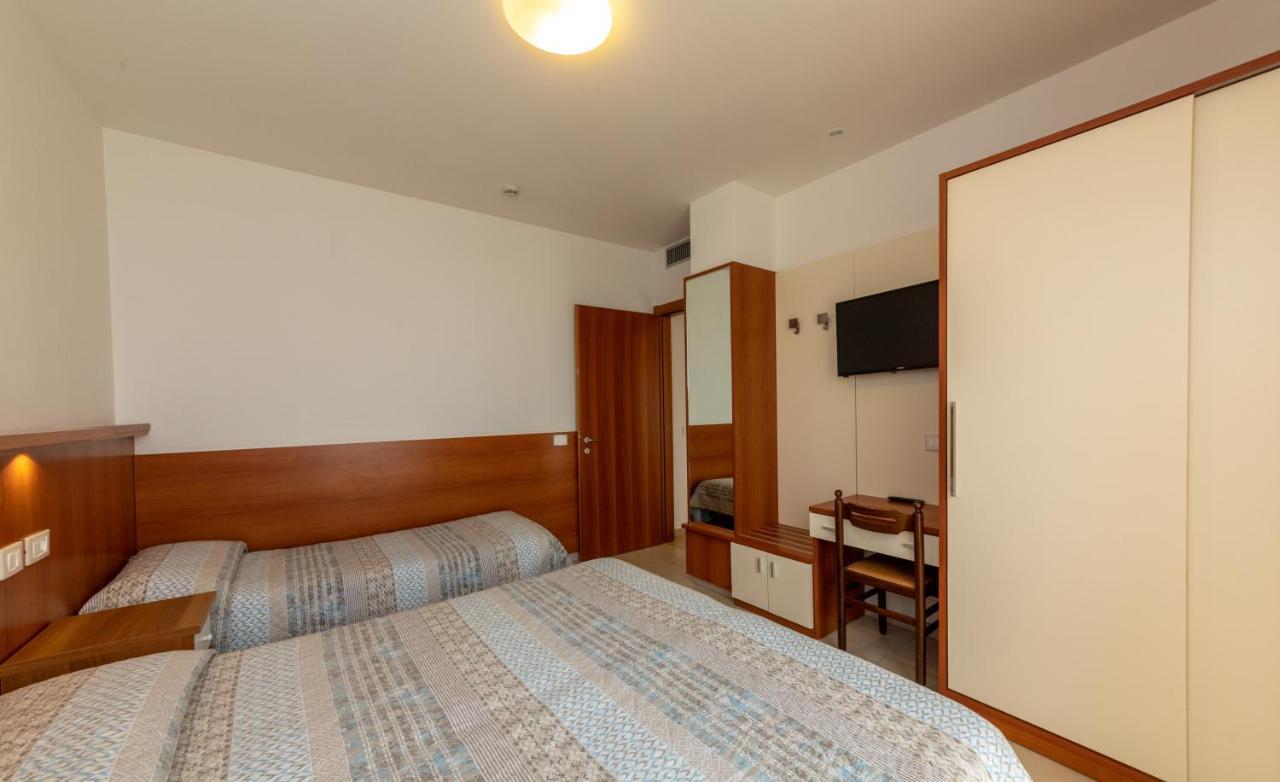 Residence Alla Rotonda Lido di Jesolo Quarto foto